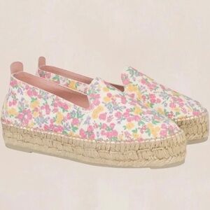 NWT Auth LoveShackFancy × Manebi Platform
Espadrille Flats NWOT sz 8 orig bag